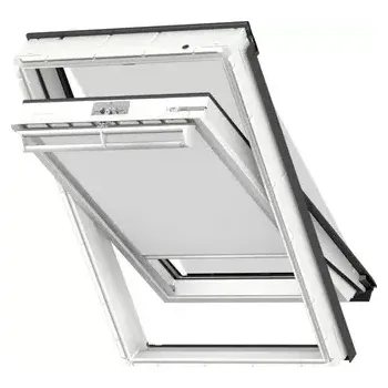 Roleta Kombinace Zatemňující rolety a venkovní markýzy DOP FK08 1025S