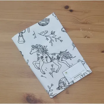 Obal na sešit Látkový obal k vybarvení - koně - A4, A5 na učebnici, sešit, slabikář (univerzální) Velikost: A5