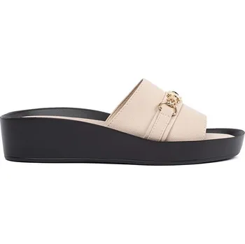 Dámské žabky Goodin Pěkné nazouváky dámské béžové na plochém podpatku 37