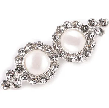 Ozdobné zapínání s broušenými kamínky