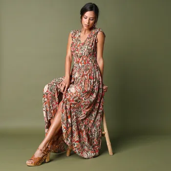 Dámské šaty Dlouhé kreponové šaty s rozparkem a potiskem khaki/paprika 36