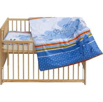 Dětská postýlka Postýlka se stahovacím bokem přírodní s výbavou - KOTY méďa na louce s modrou - Scarlett