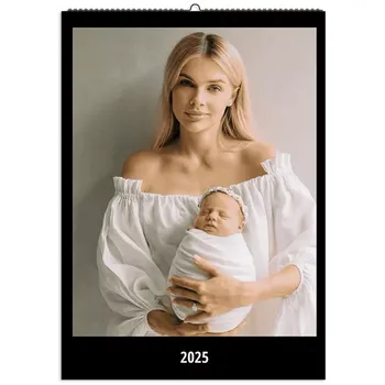 Fotokalendář Створіть персональний настінний календар A3 (на висоту) із власних знімків - легко в онлайн-редакторі.