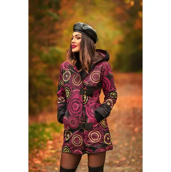 Dámský kabát Himalife Podzimní/zimní kabát Kona - černý s růžovou Velikost: 4XL - Móda pro plnoštíhlé, Oblečení nadměrné velikosti