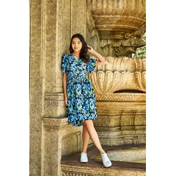 Dámské šaty Himalife Zavinovací šaty s krátkým rukávem Amaya - černá s modrou Velikost: 4XL/5XL - Móda pro plnoštíhlé, Oblečení nadměrné velikosti