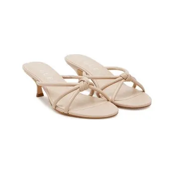 Dámské pantofle Guess Nazouváky FLJGARLEA03 Béžová 40