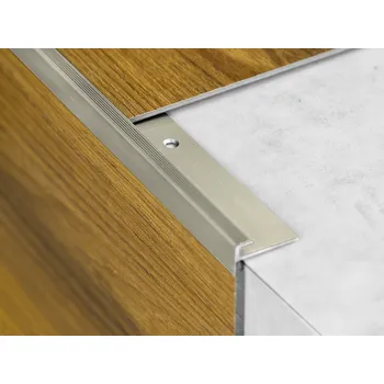 Podlahová lišta Küberit