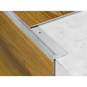 Podlahová lišta Küberit