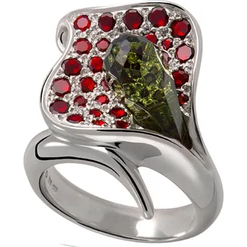 Prsten Stříbrný prsten s českým granátem a vltavínem, rhodiovaný - kala Velikost: 52