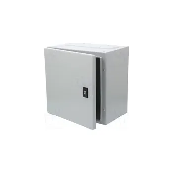 Elektrická zásuvka NSYCRN33200P