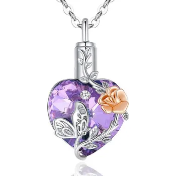 Náhrdelník Stříbrný pietní náhrdelník - Fialové Swarovski srdce s růží a motýlem - Stříbrný pietní náhrdelník - Růžovo-fialové Swarovski srdce s růží a motýlem