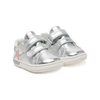 Dívčí tenisky Sneakersy Primigi 7905122 S Stříbrná 24