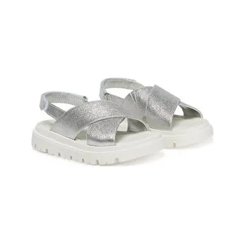 Dívčí obuv Sandály Primigi 7938711 M Stříbrná 38