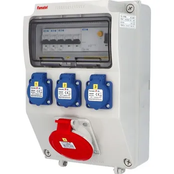 Rozvaděč FAMATEL Skříň ZSF30001000.1 /3958 IP44 zásuvková V215-6KA