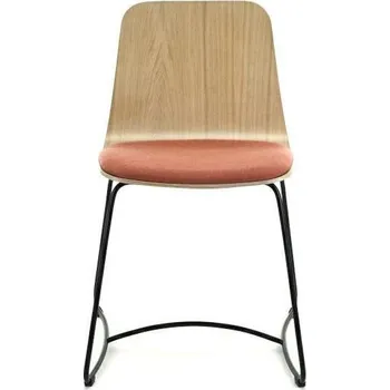 Jídelní židle Jídelní židle Hips Fameg čalouněná buková na lyžinách personalizovaná industriální