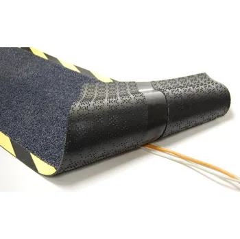 Rohožka KLEEN-TEX Gumenná rohož na kabeláž - High-twist nylon - 40x120 cm Rozmer: 40 x 120 cm