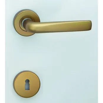 Dveřní kování FLAT-R F4, Typ zámku otvor na patentní vložku