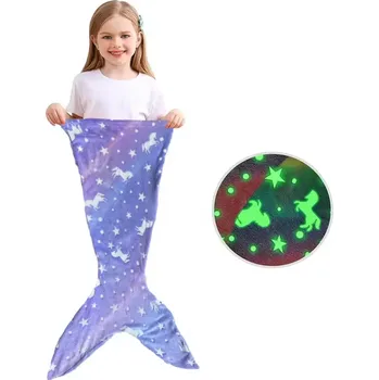 Dětská deka Unicorn (Jednorožci) Dětská deka ploutev s jednorožci Barva: Fialová