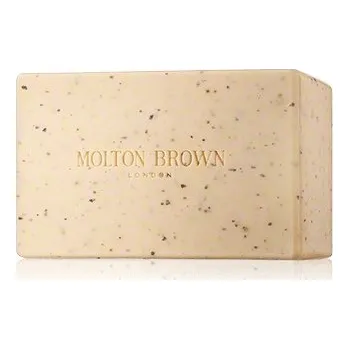 Tělový peeling Molton Brown Tělový peeling Re-charge Black Pepper (Bodyscrub Bar) 250 g + 2 měsíce na vrácení zboží