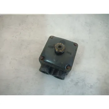 vypínač Bakelitové STOP tlačítko stiskací odpojovač ČKD SP25 25A 380V Varianta: 1