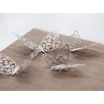 Stuha Motýl papírový závěsný 6,5 x 4cm, 10 ks bílá