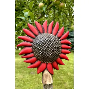 Zahradní dekorace Keramická dekorace na zahradu Plotovka Květina červená