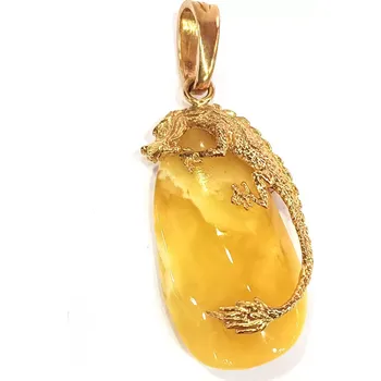 Přívěsek Stříbrný přívěsek s jantarem AKE594