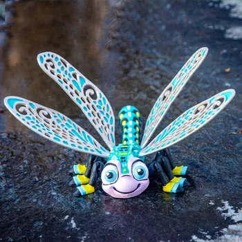 omalovánky Maluj 3D | Vážka Aurika – Kreativní sada 3D omalovánky s barvami a štětcem