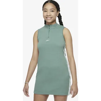 Dívčí šaty Nike G NSW DRSS NVLTY CAPS S