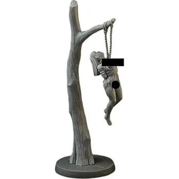 imago RPG figurka - Žena zavěšená na stromě (obnažená)