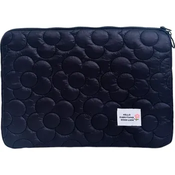 pouzdro na notebook Prošívaný obal na notebook s květinovým designem 15/16" Barva: Černá