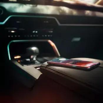 Bluetooth adaptér Upgrade bezdrátových funkcí Apple CarPlay / Android Auto™