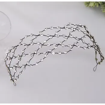 Čelenka B-TOP Síťovaná čelenka do vlasů zdobená krystaly nebo perlami Druh barvy: Stříbrná/černá