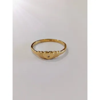 Prsten Zlatý dámský prsten se srdíčkem