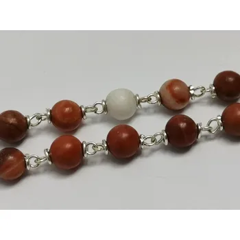 Růženec Růženec z přírodního kamene, červeného malachitu