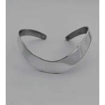 Náramek Masívní hladký stříbrný náramek