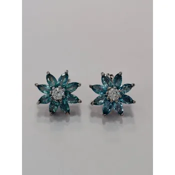 Náušnice Stříbrné naušnice modré kytky