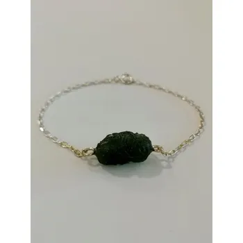 Náramek Stříbrný náramek s přírodním vltavínem