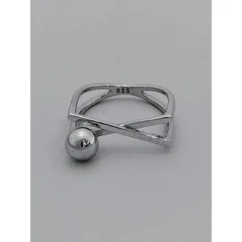 Prsten Exkluzivní stříbrný prsten s kuličkou