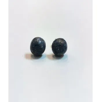 Náušnice Stříbrné naušnice s modrým korálem