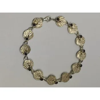 Náramek Stříbrný dámský náramek s českými granáty - autorský šperk Jiřího Moravce