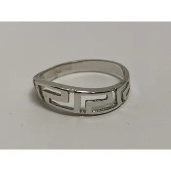 Prsten Zlatý prsten z bílého zlata s řeckým vzorem