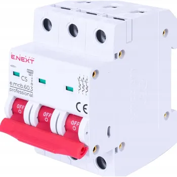 vypínač Jistič PRO. C5 5A 3P Vstup pro lištovou vidlici