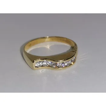 Prsten Zlatý dámský prsten se zirkony