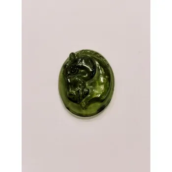 Drahý kámen Vltavín glyptika kůň