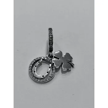 Přívěsek Stříbrný přívěsek na náramek se čtyřlístkem a podkovou