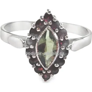 Prsten 15120261450346270905 Českým granátem a vltavínem