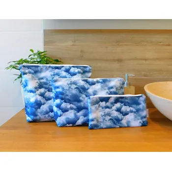 Kosmetická taška MRAKY Velikost: S