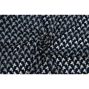 Popelín modrý vyšívaný