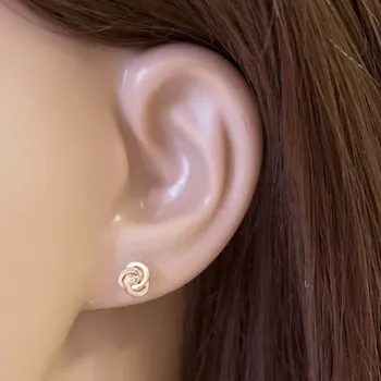 Náušnice Diamantové náušnice ze žlutého zlata 585 - uzel ze tří prstenců, čirý briliant